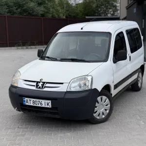 Peugeot partner 1.4 Бензин пасажир ТЕРМІНОВО!!