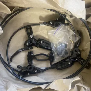 Тормоза Sram G2 Ultimate Carbon 4 поршня , в чудовому стані