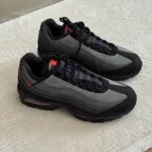 Оригинал Nike Air Max 95 OG Big Bubble Bright Crimson (IH4457 002)