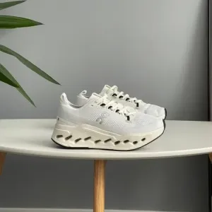 Кросівки ON Cloudsurfer Runner Max premium | Кроссовки жіночі чоловічі