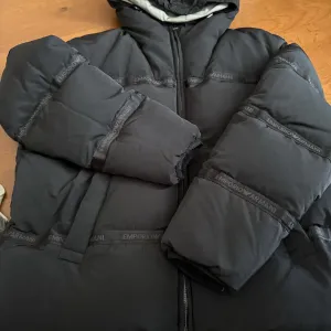 Пухова куртка Emporio Armani,оригінал