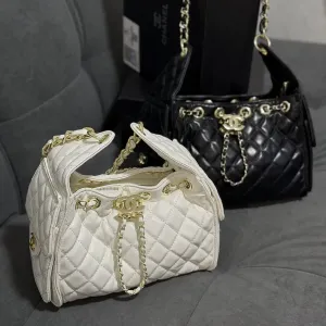 Сумка мішок Chanel  жіноча сумка шанель