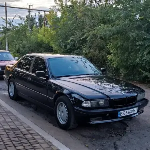 Продам легендарный автомобиль