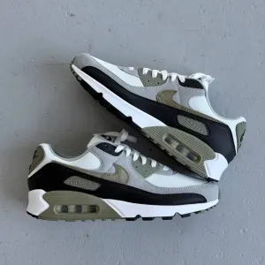 Оригинал Nike Air Max 90 (DM0029 121) оригінальні чоловічі найк аір макс 90 кросівки