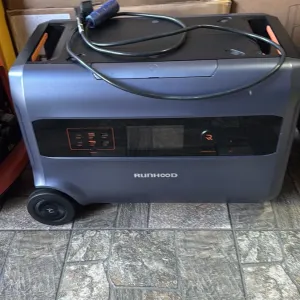 Зарядная станция RUNHOOD F2400,2400 Вт,2400 Втч,LiFePO4,Ecoflow,НОВАЯ