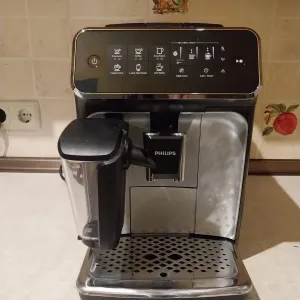 Philips 3200 Series з молочною системою LatteGo