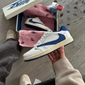 Кросівки Nike Air Jordan 1 Low OG SP Fragment x Travis Scott premium | Кроссовки Найк чоловічі жіночі