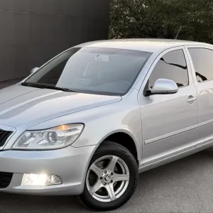 Skoda Octavia A5 2011 год 1.8 TSI авто в отличном состоянии!