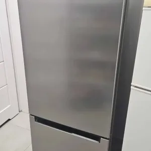 Продам холодильник Indesit LI8 S1E S є доставка.