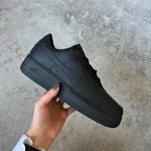 Мужские кроссовки Nike Air Force "Black" art1625. Размеры 40-45