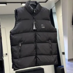 Нова  чоловіча  жилетка безрукавка Armani Exchange  розмір  M-3XL