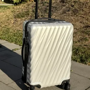 Tumi   Degree International Expandable 4 Wheeled Carry-On  валіза ручна поклажа/чемодан Tumi ручная кладь