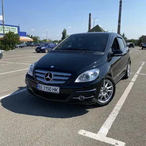 Mercedes-Benz B class 2010 • W245 (FL) • 2.0 AT (136 к.с.) • Premium Full