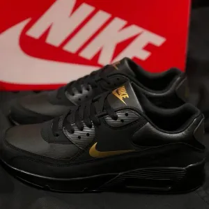 Nike Air Max 90 черные кроссовки стильные молодежные кросовки найк аир макс 90 размеры в наличии 36/45