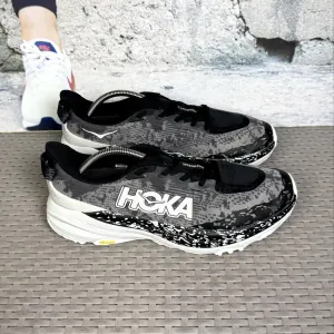 Hoka Speedgoat 6 кроссовки 46 размер беговые черно-серый
