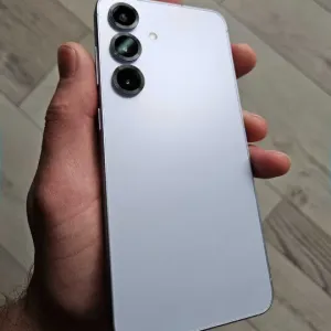 Продається Смартфон Samsung Galaxy S25