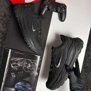 Мужские кроссовки найк маунтин флай Nike ACG Mountain Fly 2 New GTX All Black [41-46]