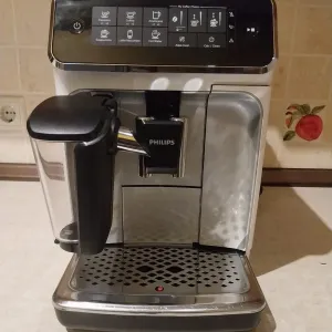 Philips 3200 Series з молочною системою LatteGo