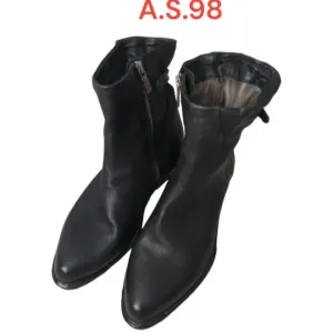 Черевики  італійского бренду A.S.98
