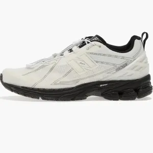 Оригінал! Кросівки New Balance 1906F 42 / 44.5