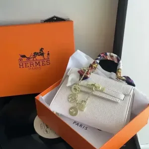 Сумочка Хермес жіноча шкіряна Повний комплект сумка Hermes Kelly біла через плече кросбоді