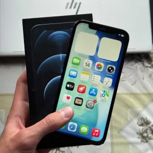Продам iPhone 12 Pro 256GB у хорошому стані. (Neverlock)