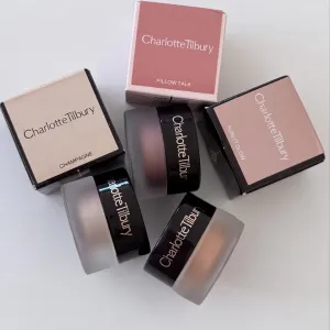 Кремові тіні Charlotte Tilbury Eyes to Mesmerise