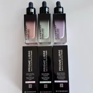 Сироватка-праймер Givenchy Prisme Libre Skin & Color Serum Primer
