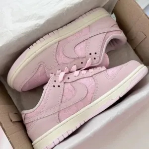 Nike Dunk Low Lace Pack Pink Regal жіночі кросівки найк данк рожеві