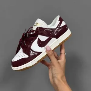 Кросівки Nike SB Dunk Burgundy Croc premium | Кроссовки Найк жіночі чоловічі