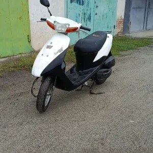 Продам Suzuki Let's 3