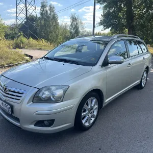 Toyota Avensis 2009 рік. дизель. В Києві!