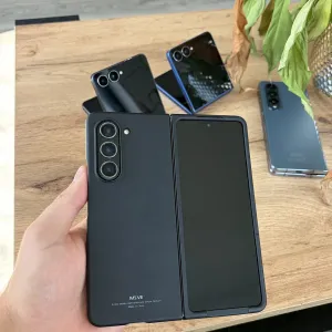 Samsung Galaxy Fold 5 12/1Tb 1024Gb Європа Official