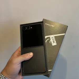 Гарантія!Samsung Galaxy Flip 7 12/256 Official Європа 100% акб