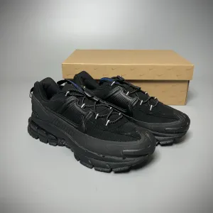Nike Zoom Vomero Roam Triple Black HQ2181-004 — чоловічі кросівки , оригінал нові з рідною коробкою , розміра 42 , 42.5 зимове взуття