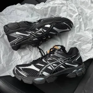 Оригинал Asics Gel Cumulus 16 Black (1203A733 002) оригинальние летние мужские черние кроссовки асикс