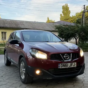 Продам Nissan Qashqai 2011 року 1.5 дизель