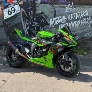 Мотоцикл Kawasaki Ninja ZX-6R 2024 рік
