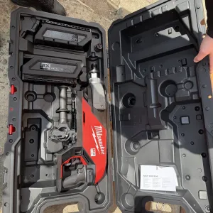Установка алмазного свердління акумуляторна Milwaukee DCD150-302CKIT