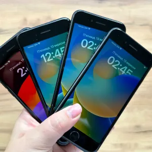 Apple Iphone SE 64 / 128Gb (2020) Neverlock Оригінал!