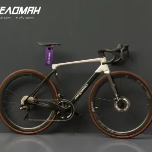Новий шосейний велосипед Megamo RAISE 05 CW 2026