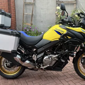 Suzuki V-STROM 650 XTA 2024 рік