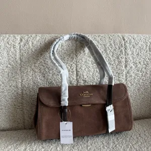 Сумка Coach Bridget Flap натуральна замш