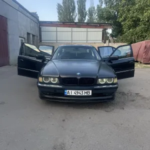 Бмв 740 4,4 1996г