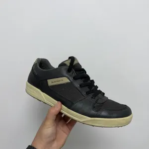 Оригінал! Трекінгові кросівки Lowa gtx розмір 45(29,5 см від краю до краю)