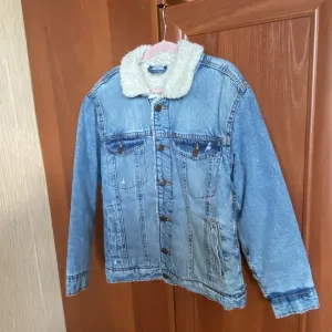Куртка Zara 140 оригінал