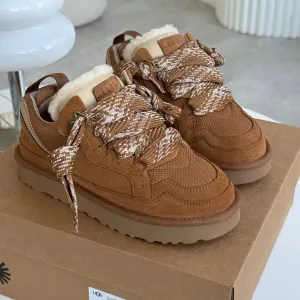 Ugg Lowmel Chestnut трендові жіночі уггі ловмел на овчині теплі зимові