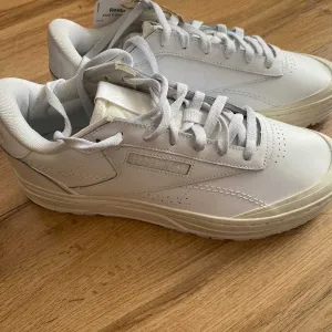 Reebok Club C 85 білі оригінал 42 розмір кросівки Reebok
