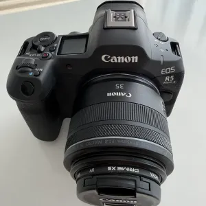 Canon Eos R5 Mark II+ Canon Lens RF35mm F1.8