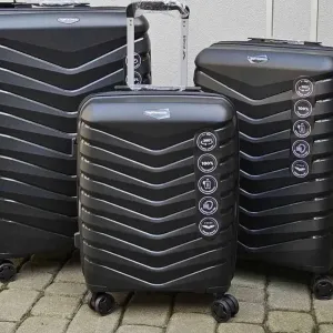 Чемодан Сумка Валіза на колесах Різні моделі та розміри Wings